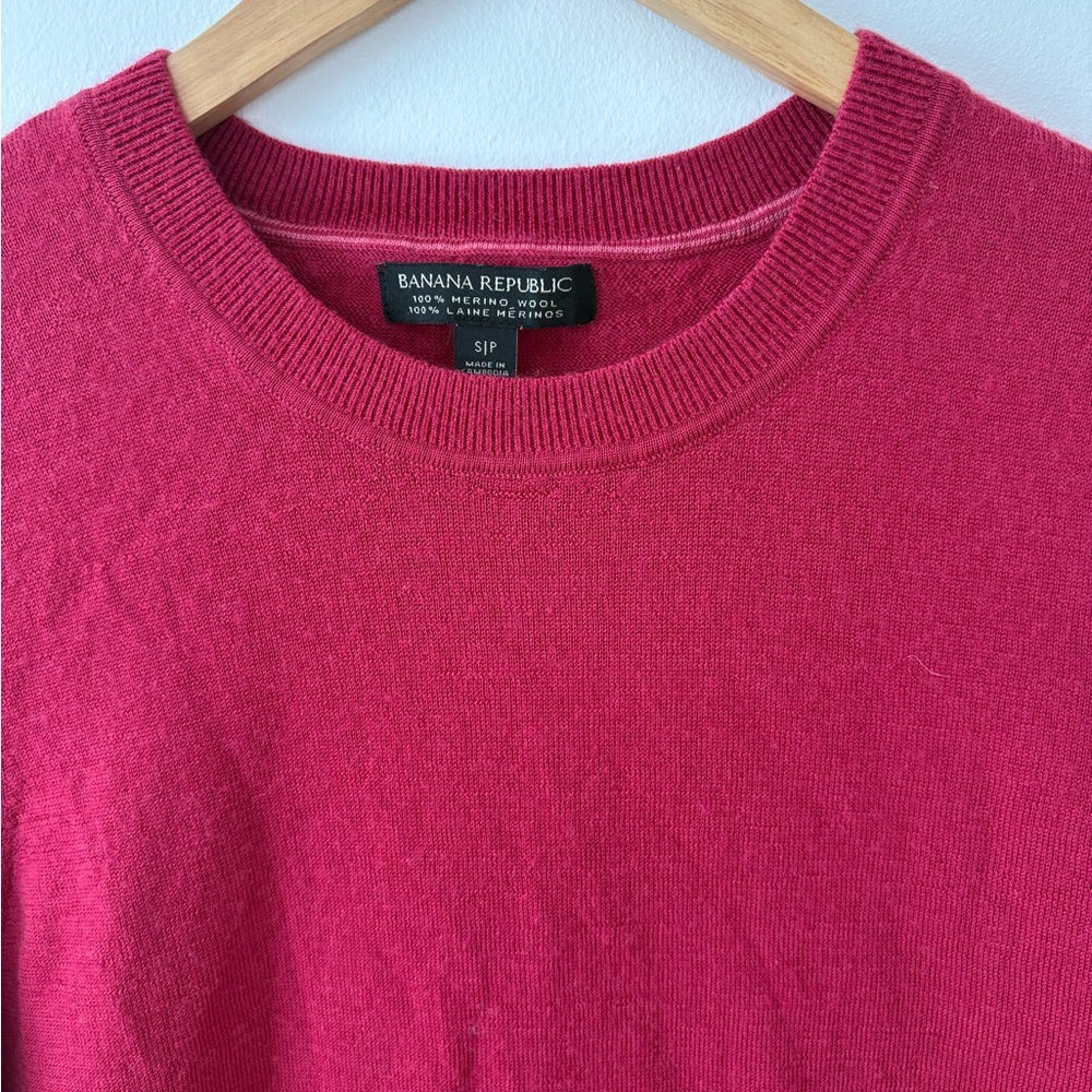 Banana Republic 100% Fine Merino Wool Crewneck Sweater Raspberry Pink Size SP - Picture 3 of 6